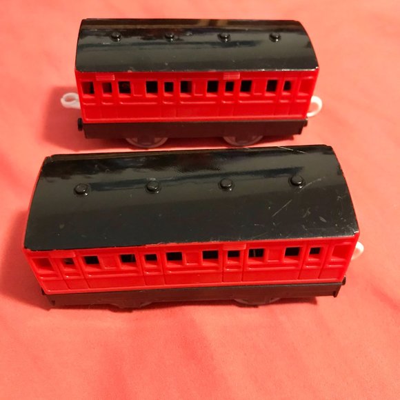 Thomas & Friends Passenger Coaches - 7 in total - Picture 9 of 15